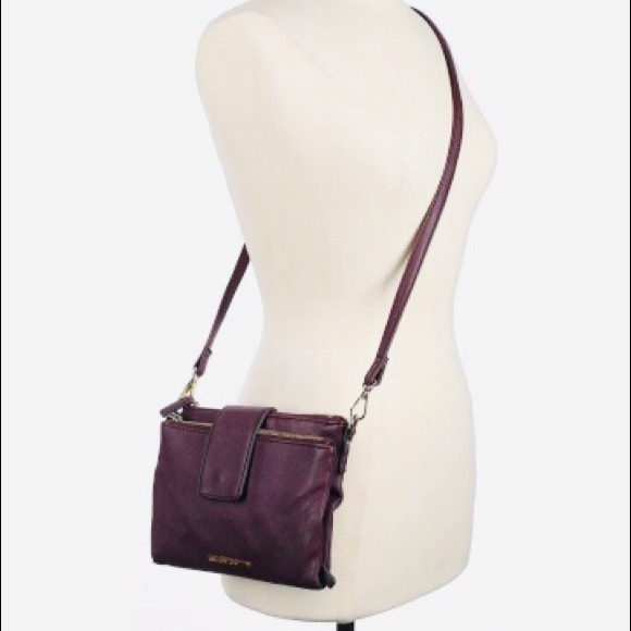 Liz Claiborne Cross Body Purse in Plum Purple - Picture 3 of 3